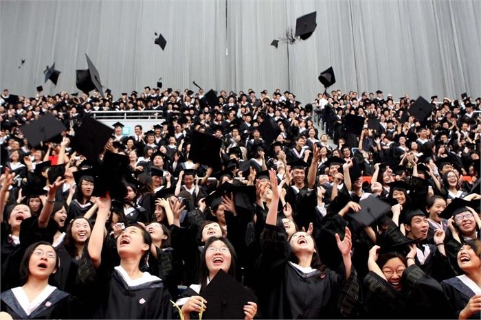 中대학, 美로 떠난 자국유학생 유치 박차…박사과정 '문턱' 낮춰