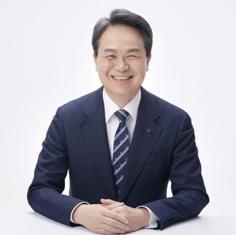 [신년사] 진옥동 신한금융 회장 "실효성 있는 내부통제 확립"